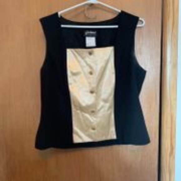GOLD & BLACK Elegant Suit 3 PC Set - Picture 5 of 5